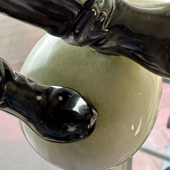 Herend Hungary - Boy in Boots Hand Painted Porcelain Figurine - Stamped - Picture 11 of 11